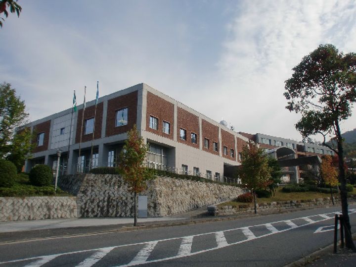 テラコッタの周辺