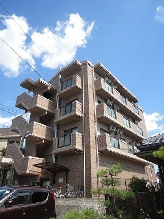 エトワール河地の外観