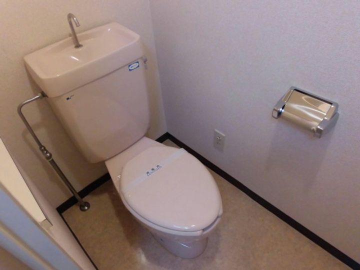 コーポ・カワチの内装