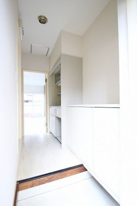 ハウスNT202の玄関