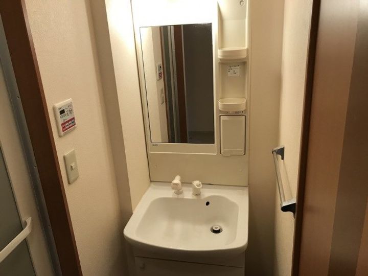 ラ・ヴィータ高取北II104の内装