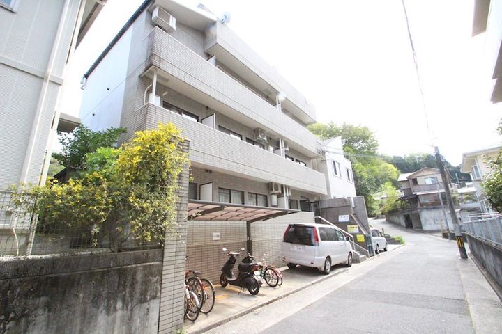 アスカビルの外観