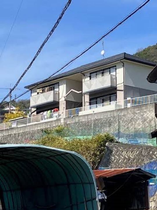 ビューハイム原田 A棟の外観