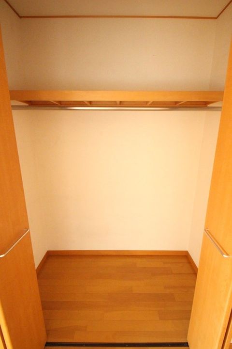 リアルエステートイン中須の内装