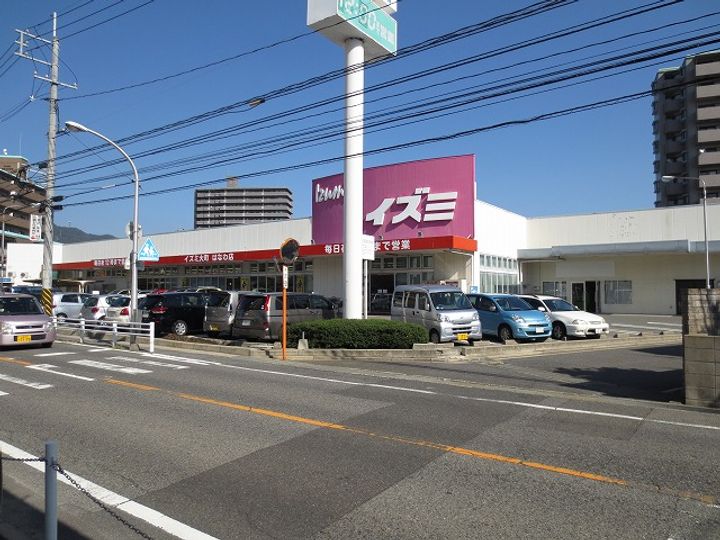 リアルエステートイン中須の周辺