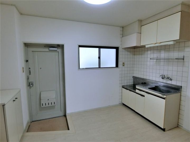 コーポカワモトの居間