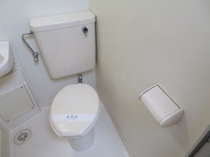 メゾン川中202の内装