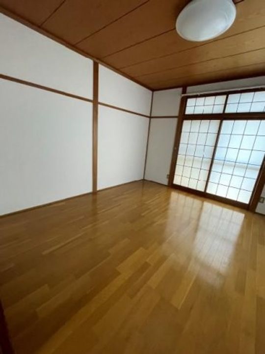 広島県広島市安佐南区山本7丁目(一戸建)の賃貸物件の居間