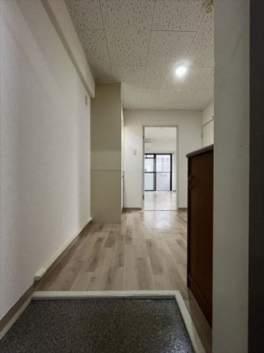 エトワール西村の玄関