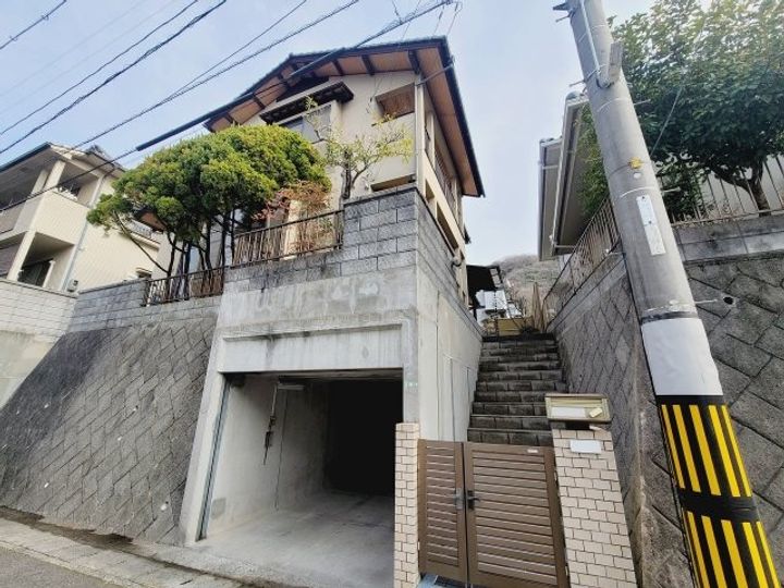 広島県広島市安芸区中野東1丁目(一戸建)の賃貸物件の外観