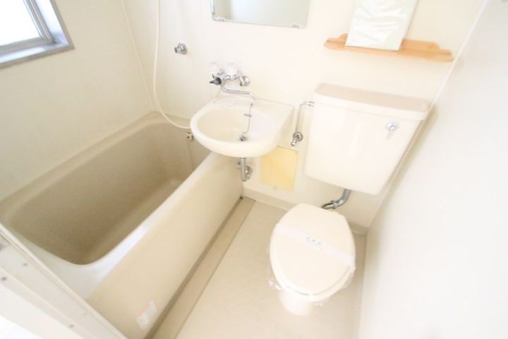 広島県広島市安佐南区長束3丁目の賃貸マンションの風呂