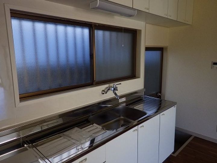 広島県広島市西区古江東町(一戸建)の賃貸物件のキッチン