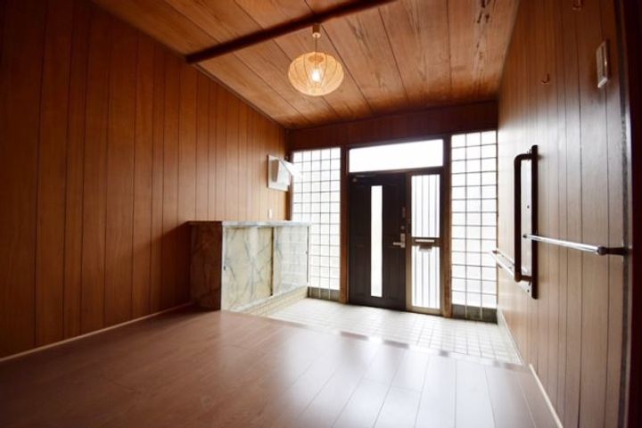 広島県広島市安芸区矢野東5丁目(一戸建)の賃貸物件の玄関