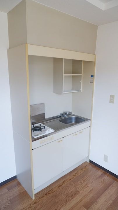 ディアハイツナカタのキッチン