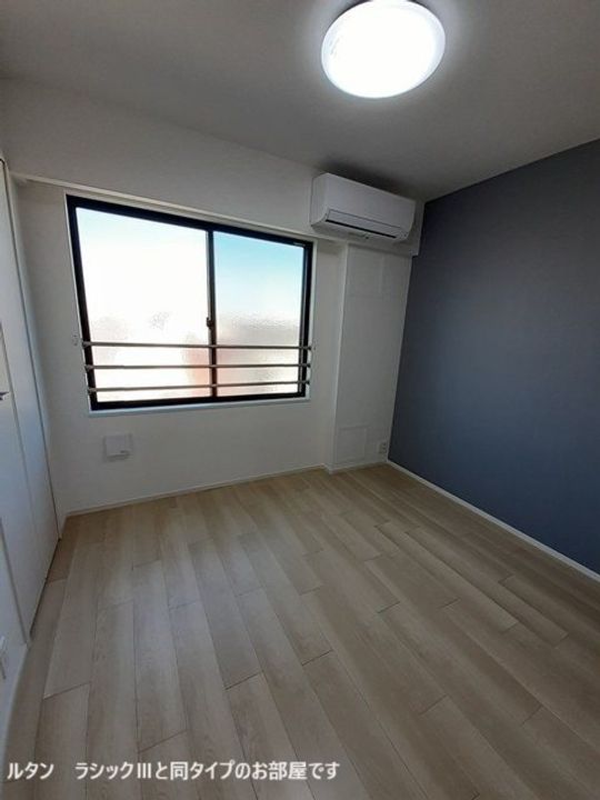 西原9丁目アパートの寝室