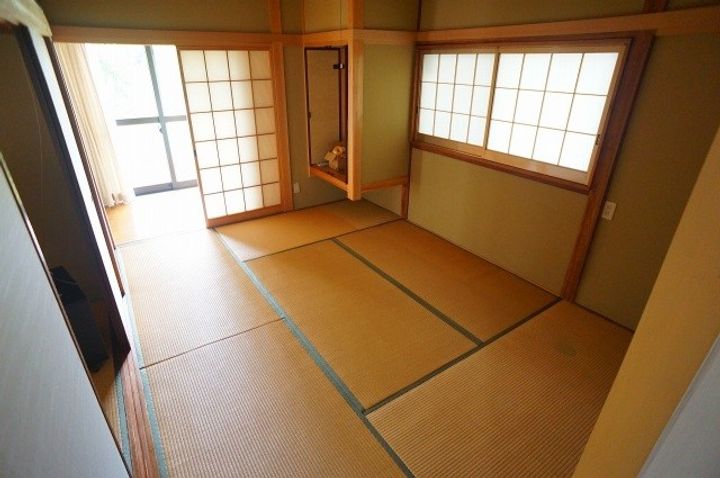 広島県広島市安佐南区山本9丁目(一戸建)の賃貸物件の居間