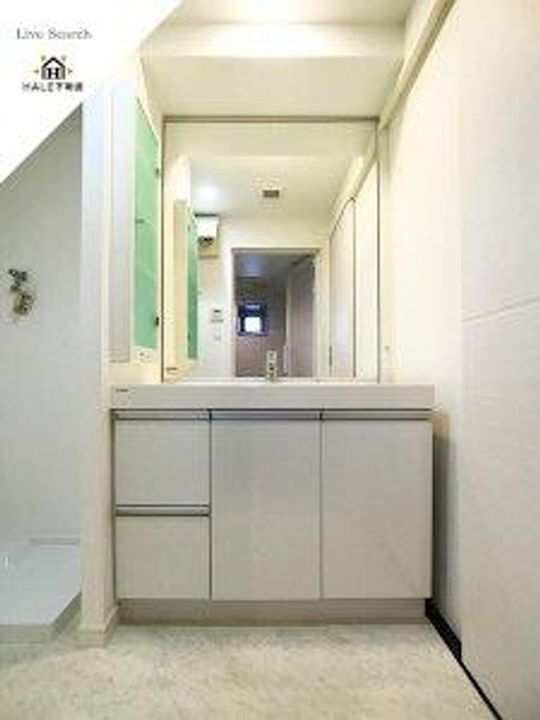 アプリークス百道浜の居間