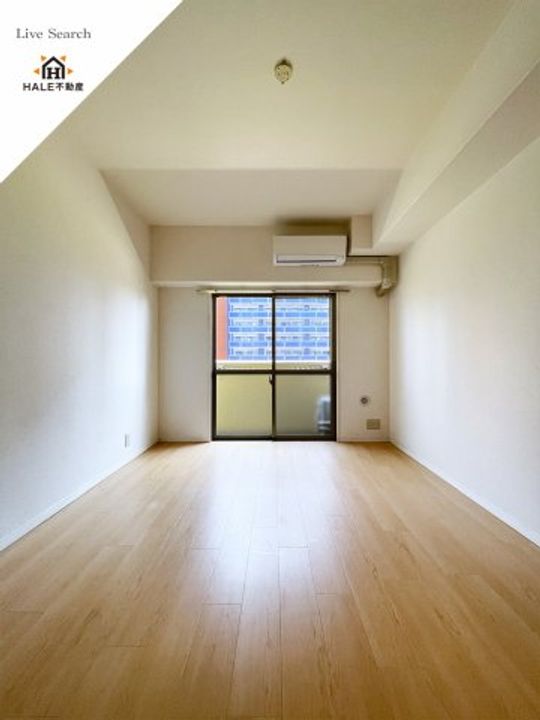 アイ・セレブ祇園の居間