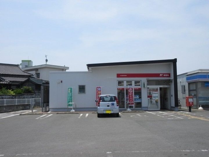 カーサモデルノの周辺