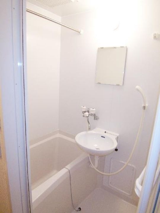 レオパレス中村105の風呂