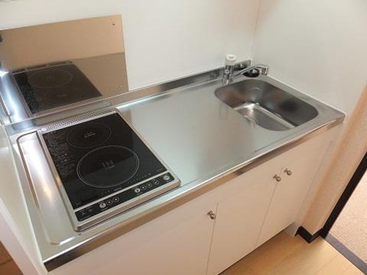 レオネクストアルタイル106のキッチン