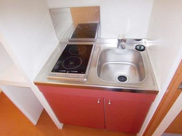 レオパレスベガ102のキッチン