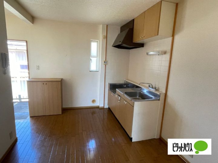 フェリース小生砂A202の居間