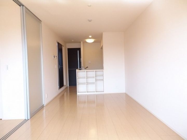 ディアマント Aの居間