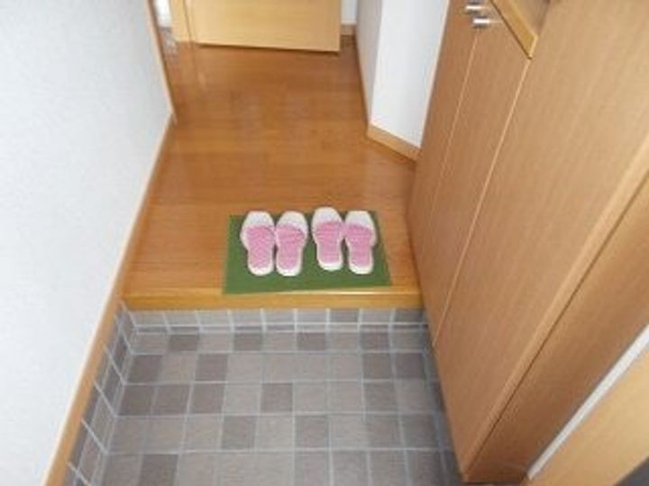 ソフィーシアAの玄関