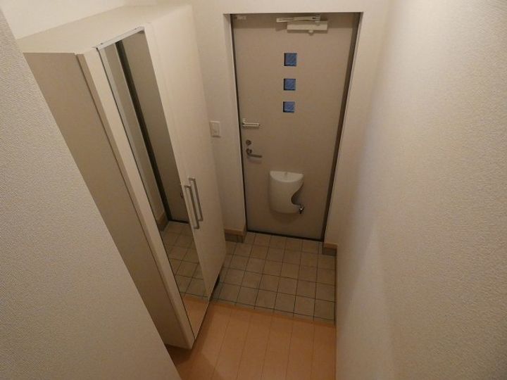 ポラリスⅢの玄関