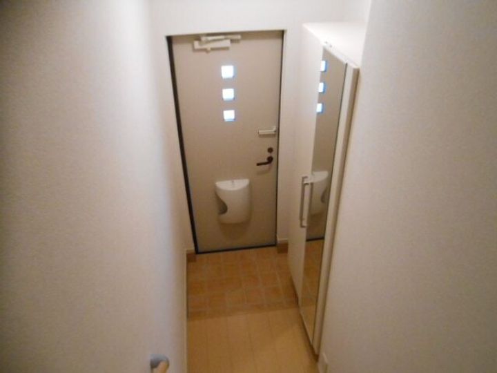 ミッド ヴィラⅡの玄関