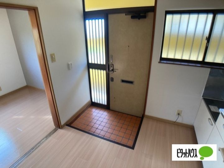 サンハイツ神栖7-2の玄関