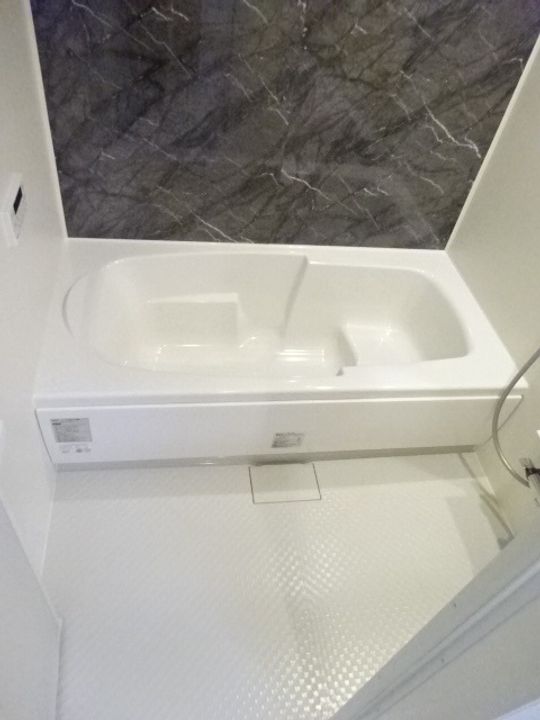 ロワゾーブルーOの風呂