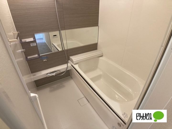 ヒルズ平泉A棟112の風呂