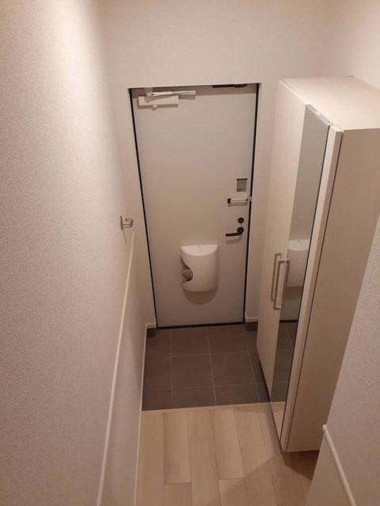 K’sヴィレッジ平井 Aの玄関