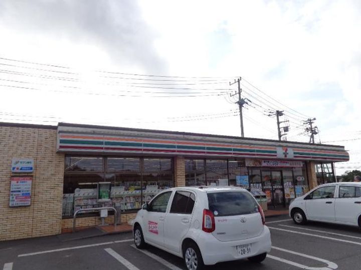 アベリアの周辺