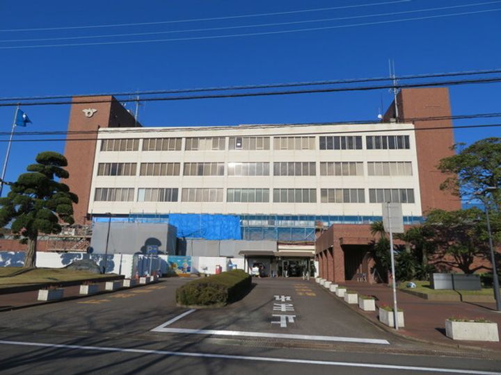 ラ・トゥール 二番館の周辺