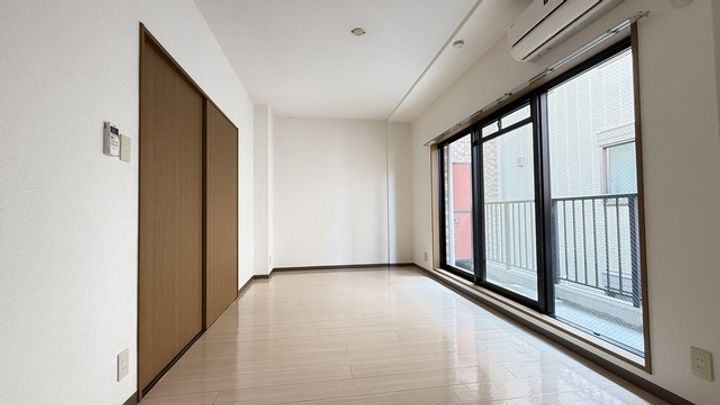 ビーチサイド・マンションの内装