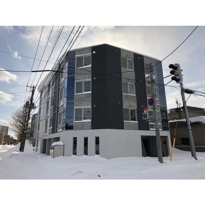 PURE GOLD(ピュアゴールド)305の外観