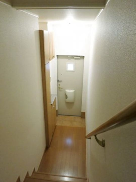 エル・東山の玄関