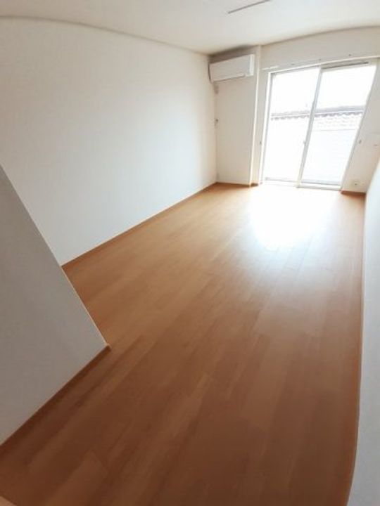 セブンローズBの居間