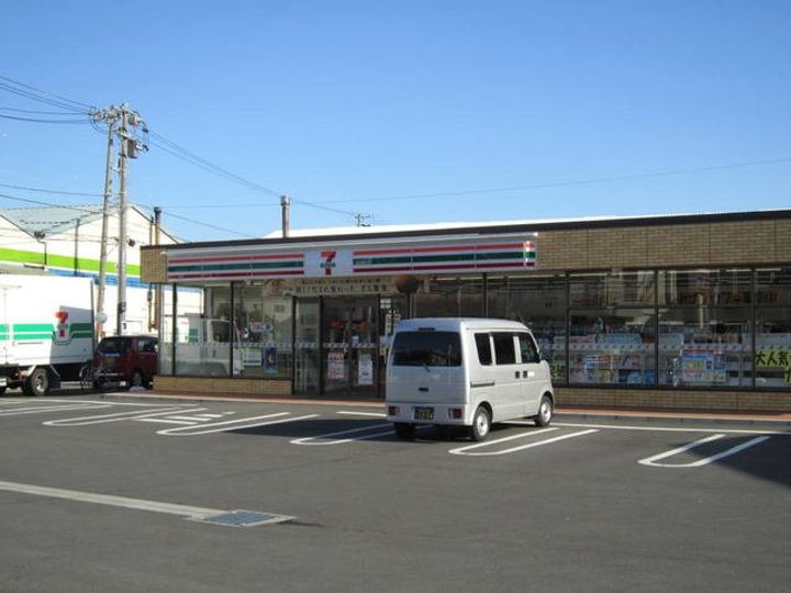 メルヴェイユの周辺