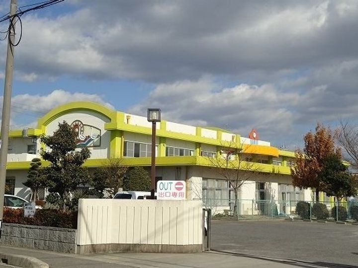 サンパティーク Bの周辺