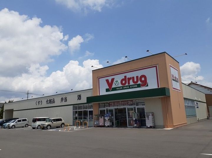 クラスペディアBの周辺