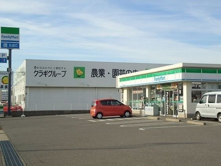 クラスペディアBの周辺
