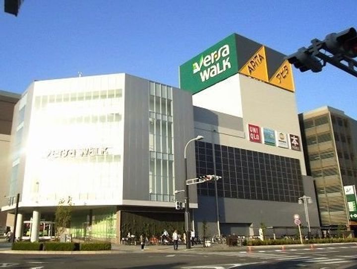 クラスペディアBの周辺