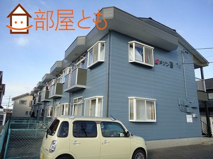 メゾン雅の外観