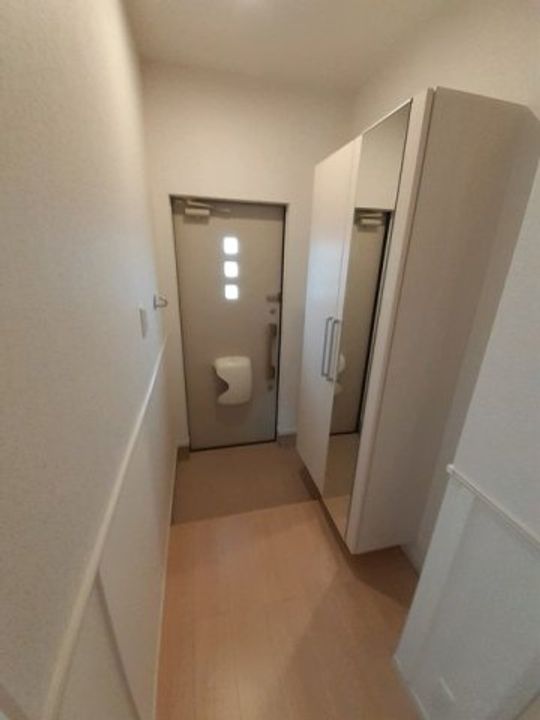 ウッズ・ホームⅣの玄関