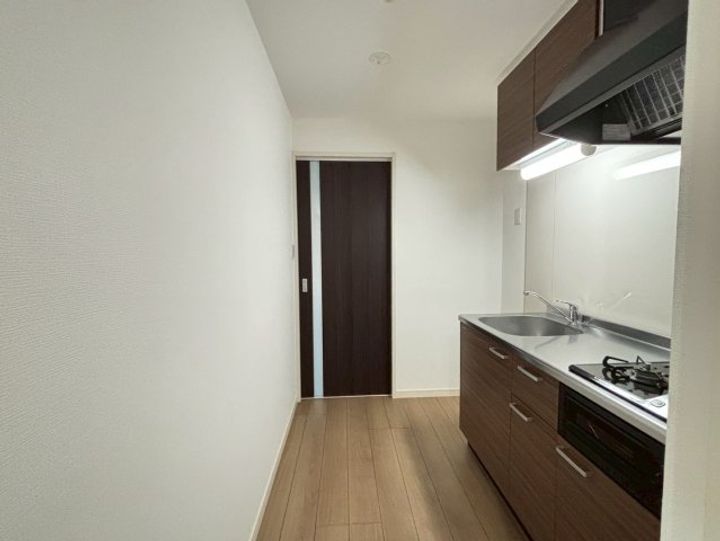 Paradiso大津B棟903のキッチン