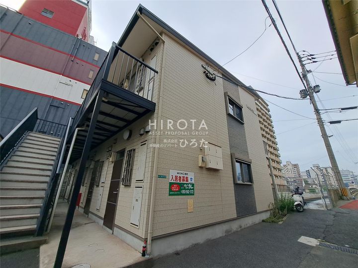 MOON江南町の外観